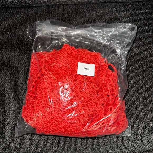 NWT M/L Salmon Colored Knit Swimwear - Picture 4 of 5